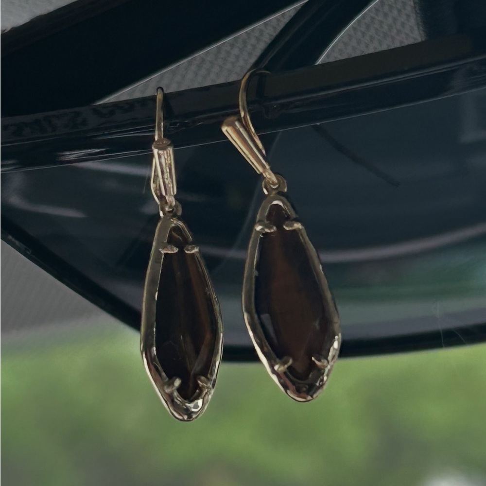 Vintage Kendra Scott earrings